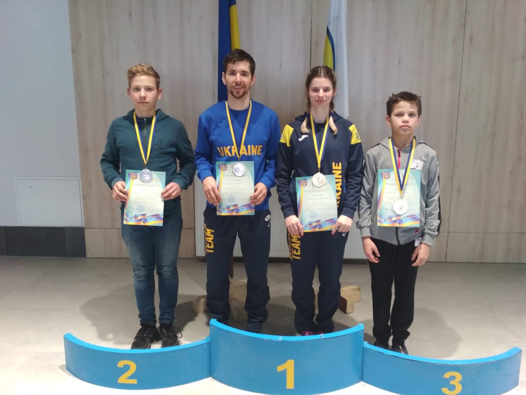 чемпіонат України з лижних перегонів серед спортсменів з вадами слуху. Фото