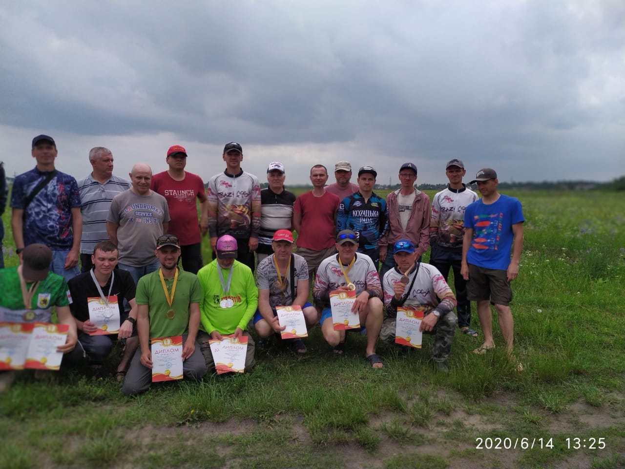 чемпіонат Київської області з риболовлі фідером. фото