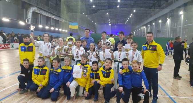 чемпіонат України з кіокушинкайкан карате. фото