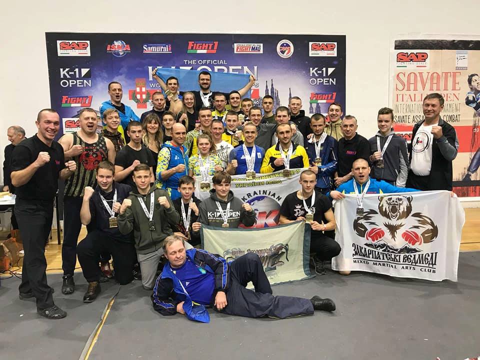 чемпіонат світу К-1, Мілан. фото