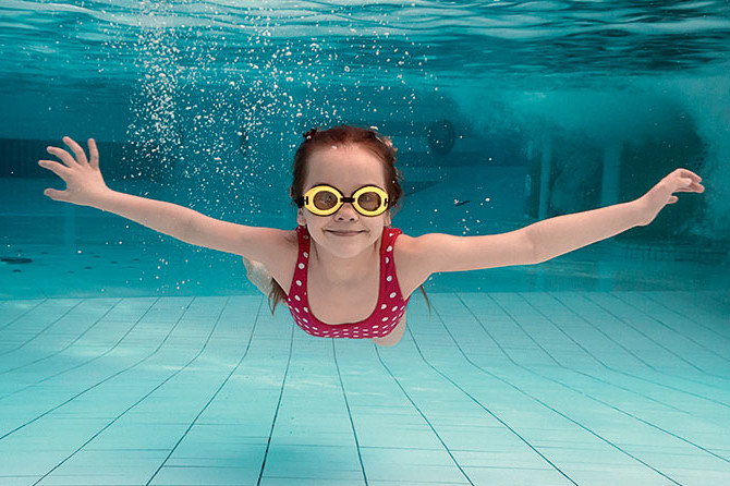 плавання. фото