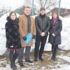 Передача комплекту штучного покриття для футбольних полів, Пірнове. Фото