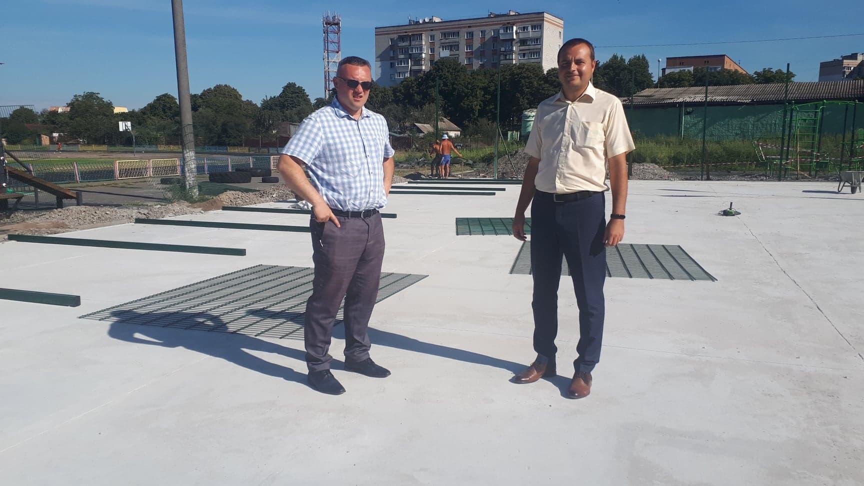 Будівництво мультифункціонального майданчика в Фастові. Фото