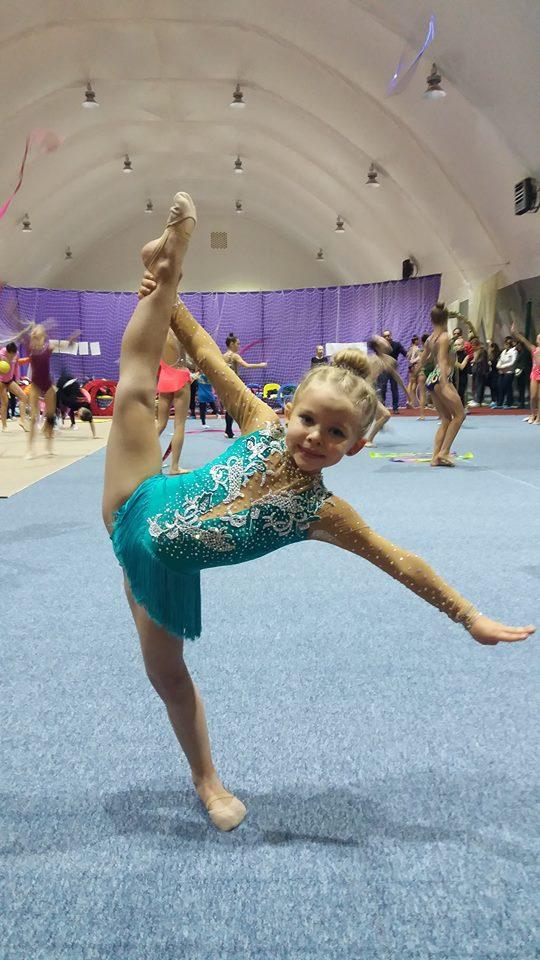 Змагання з художньої гімнастики «Діамант». Фото Змагання з художньої гімнастики «Діамант». Фото