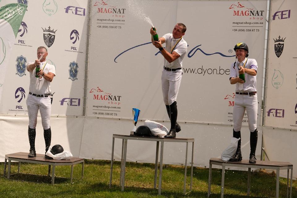 Командного турнір Професійної Кінної Ліги. Фото