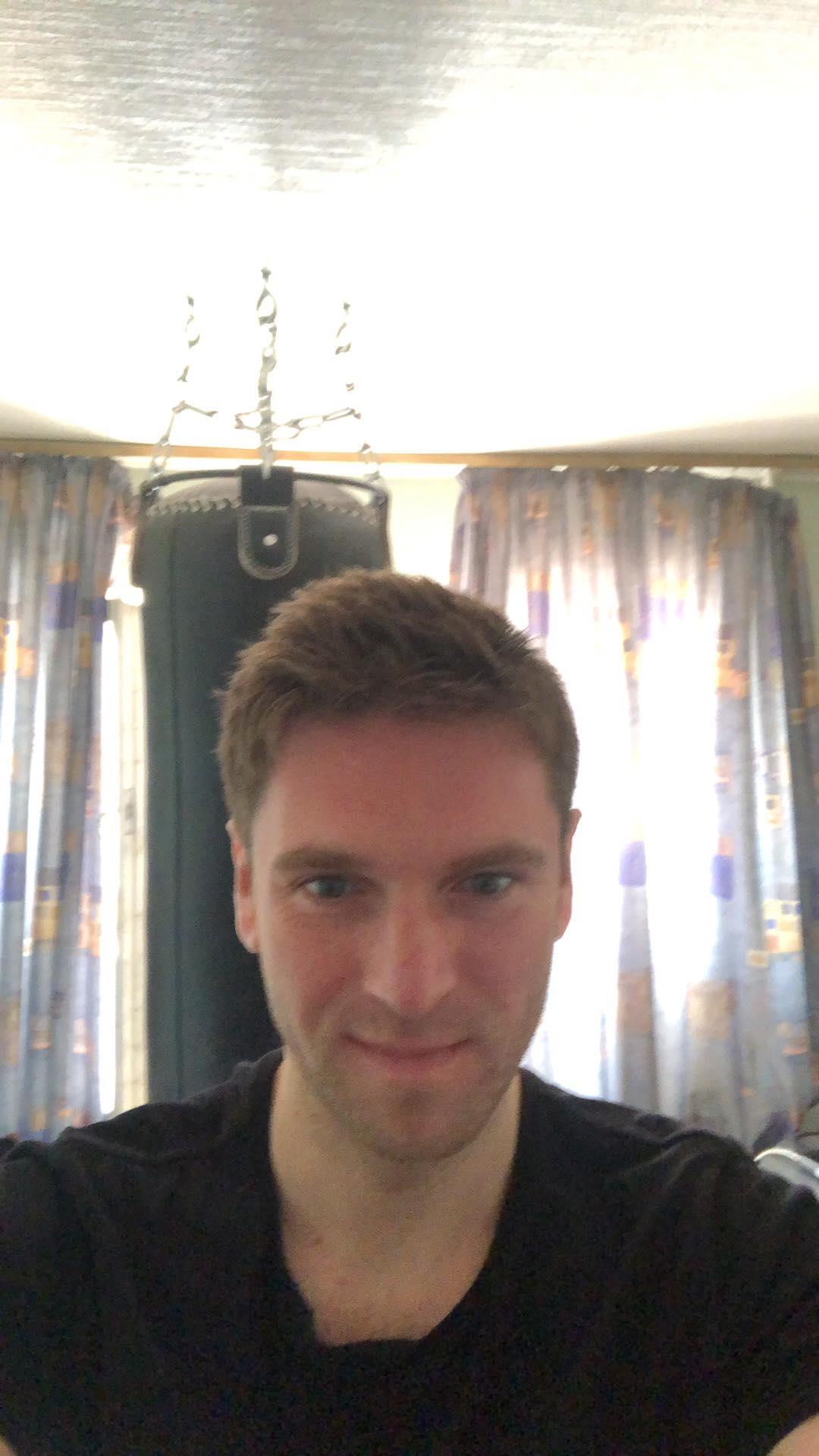 Спорт вдома від Дмитра Влоха. Фото