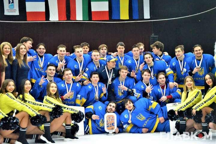 Молодіжний чемпіонат світу з хокею в дивізіоні 1В, Київ. Фото Молодіжний чемпіонат світу з хокею в дивізіоні 1В, Київ. Фото