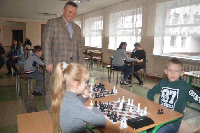 Відкрита командна першість міста Обухів з шахів. Фото Відкрита командна першість міста Обухів з шахів. Фото