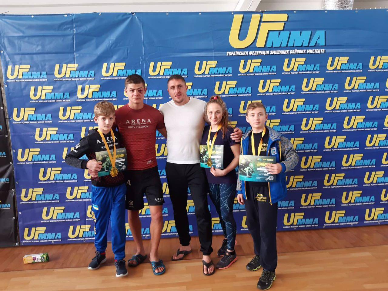 Кубок України зі змішаних бойових мистецтв, Тячів. Фото