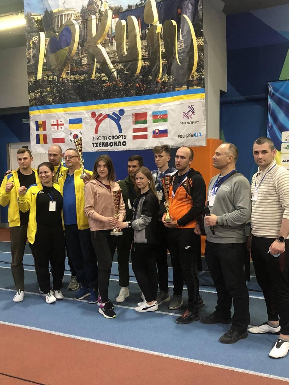 Школа спорту з тхеквондо ВТФ, Київ. фото Школа спорту з тхеквондо ВТФ, Київ. фото