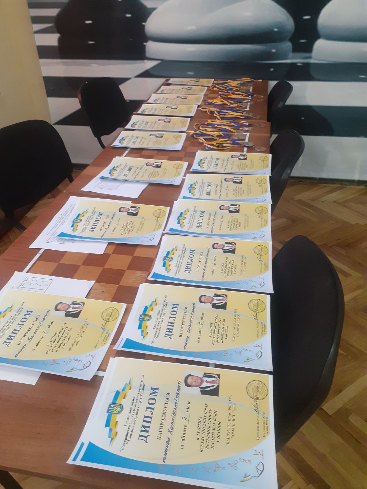 Шість чемпіонатів України з шашок в Білій Церкві. фото