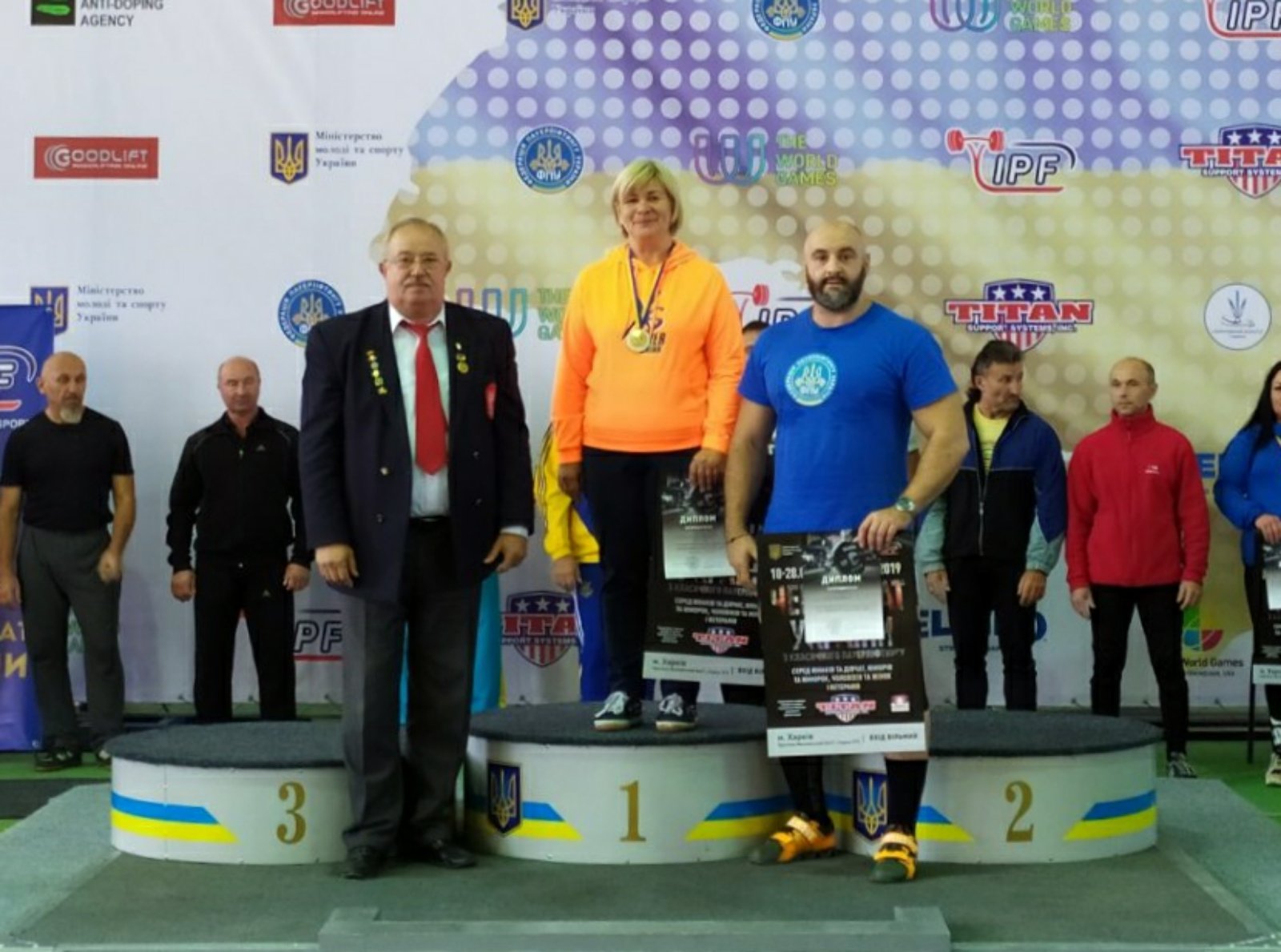 Чемпіонат України з класичного пауерліфтинґу, Харків. Фото